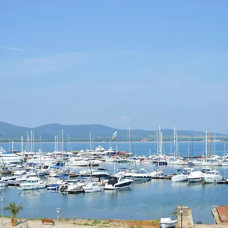 Hotel Sozopol Отель *