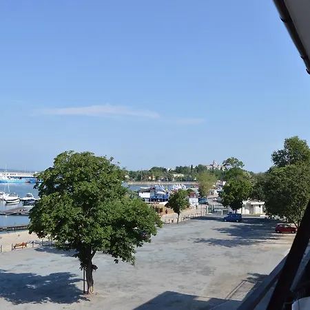 Hotel Sozopol 酒店